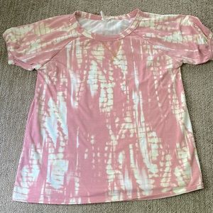 Pink heavy tshirt with bubble sleeves